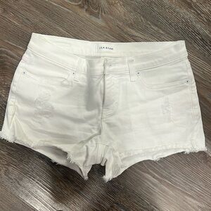 Lila Ryan white denim shorts size 28/6